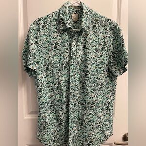 J. Crew Green and White Floral Button Down Shirt - Medium